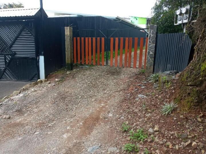 Casa Morella Monteverde ภายนอก รูปภาพ